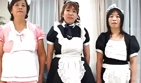 Tomboy fucked by two വളരെ സ്ത്രീലിംഗം lesbians ഒരു പന്നി!