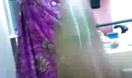 സ്റ്റഫ് സ്പാനിഷ് Milf gets അവളുടെ സുഹൃത്ത് അശ്ലീല